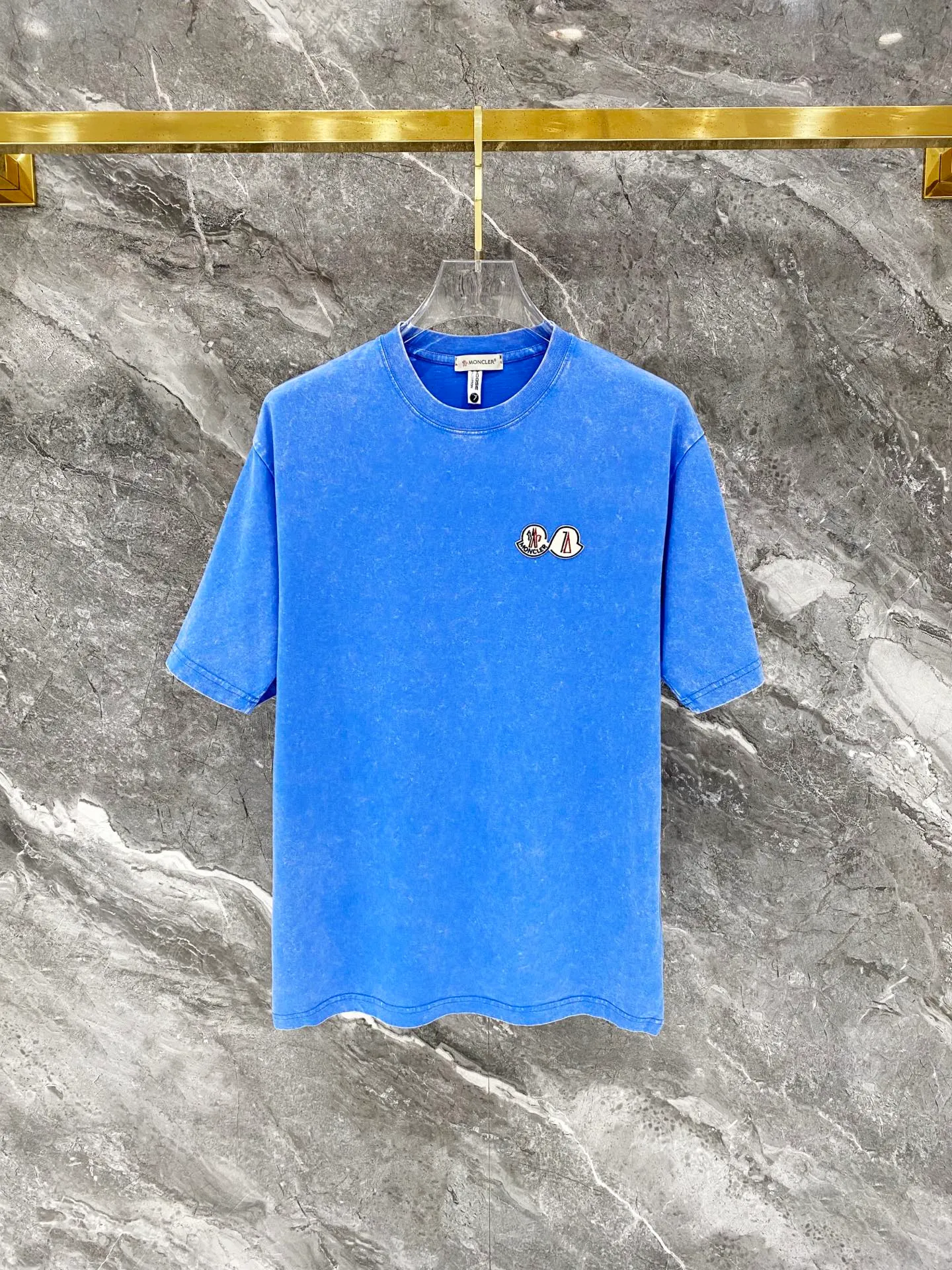 Moncler/ ， T ， LOGO ， ，250 ， ， ， Quality Original ， ， ， Premium 。 ！ :Black ， ，Blue Sizes: S-XXL :250